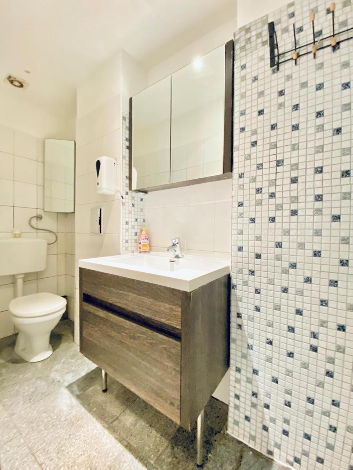 Astonishing 1 Bedroom Apt. Near Danube River Vienna Luaran gambar